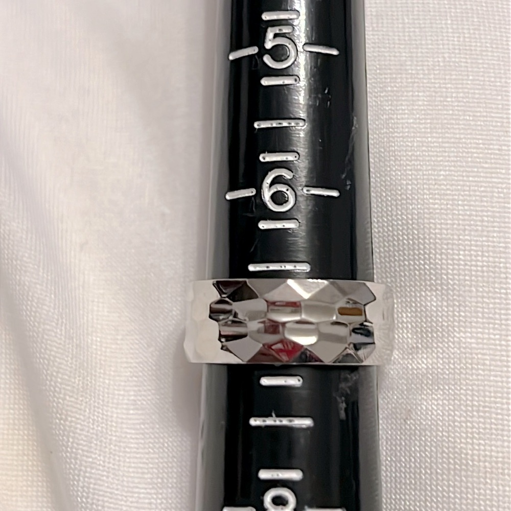 Wedding band
